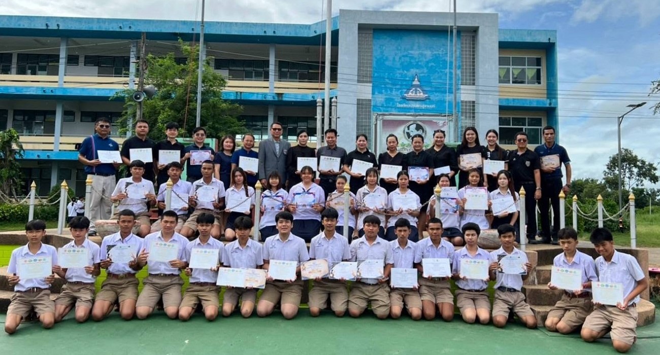 บรรยากาศการพบปะของผู้ปกครอง บุคลากร และชุมชนโรงเรียน
